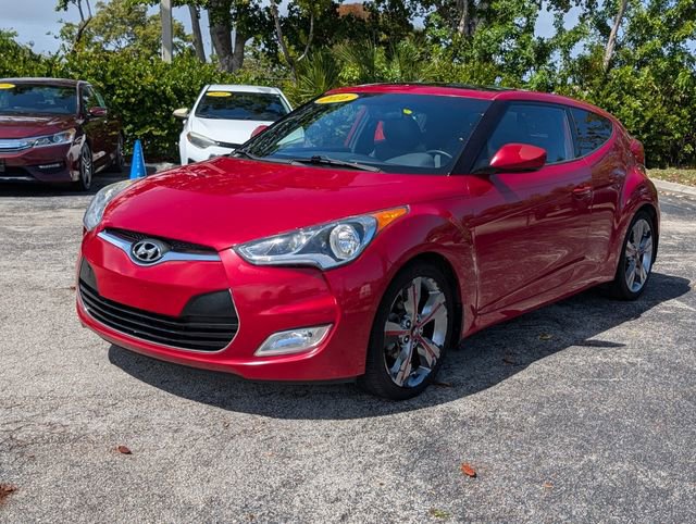 Used 2016 Hyundai Veloster w/ Option Group 02 image 3