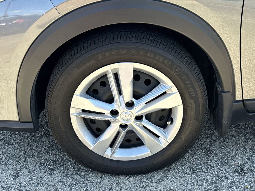 Used 2023 Nissan Kicks S image 10