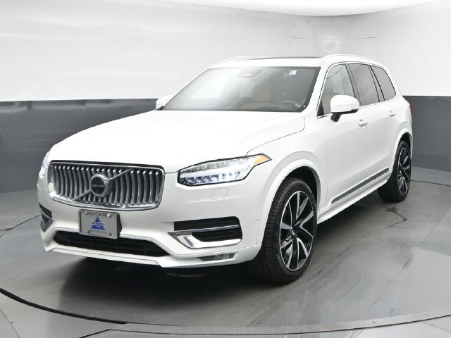 Used 2024 Volvo XC90 B6 Ultimate w/ Protection Package AWD/4WD image 3