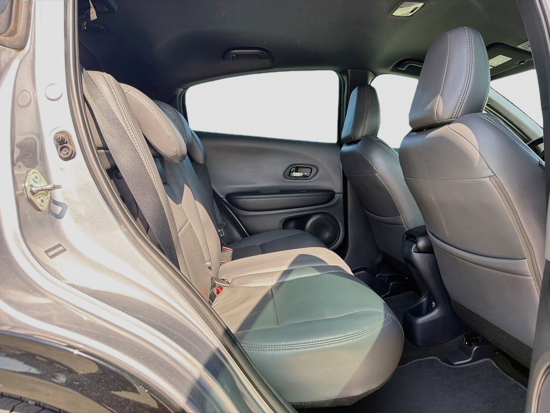 Used 2019 Honda HR-V Sport image 26