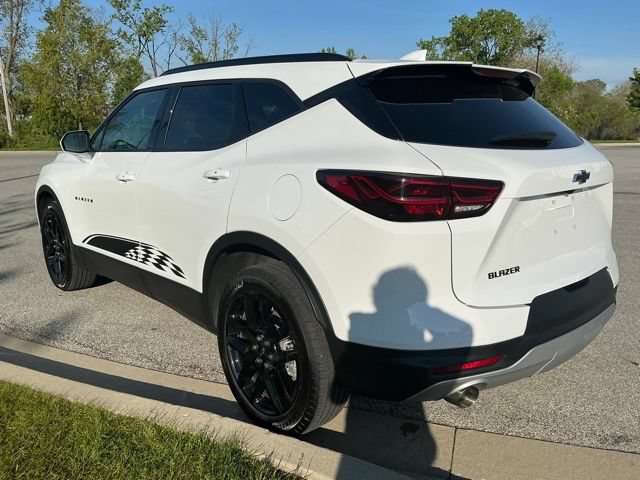 Used 2024 Chevrolet Blazer LT w/ Convenience Package FWD image 4