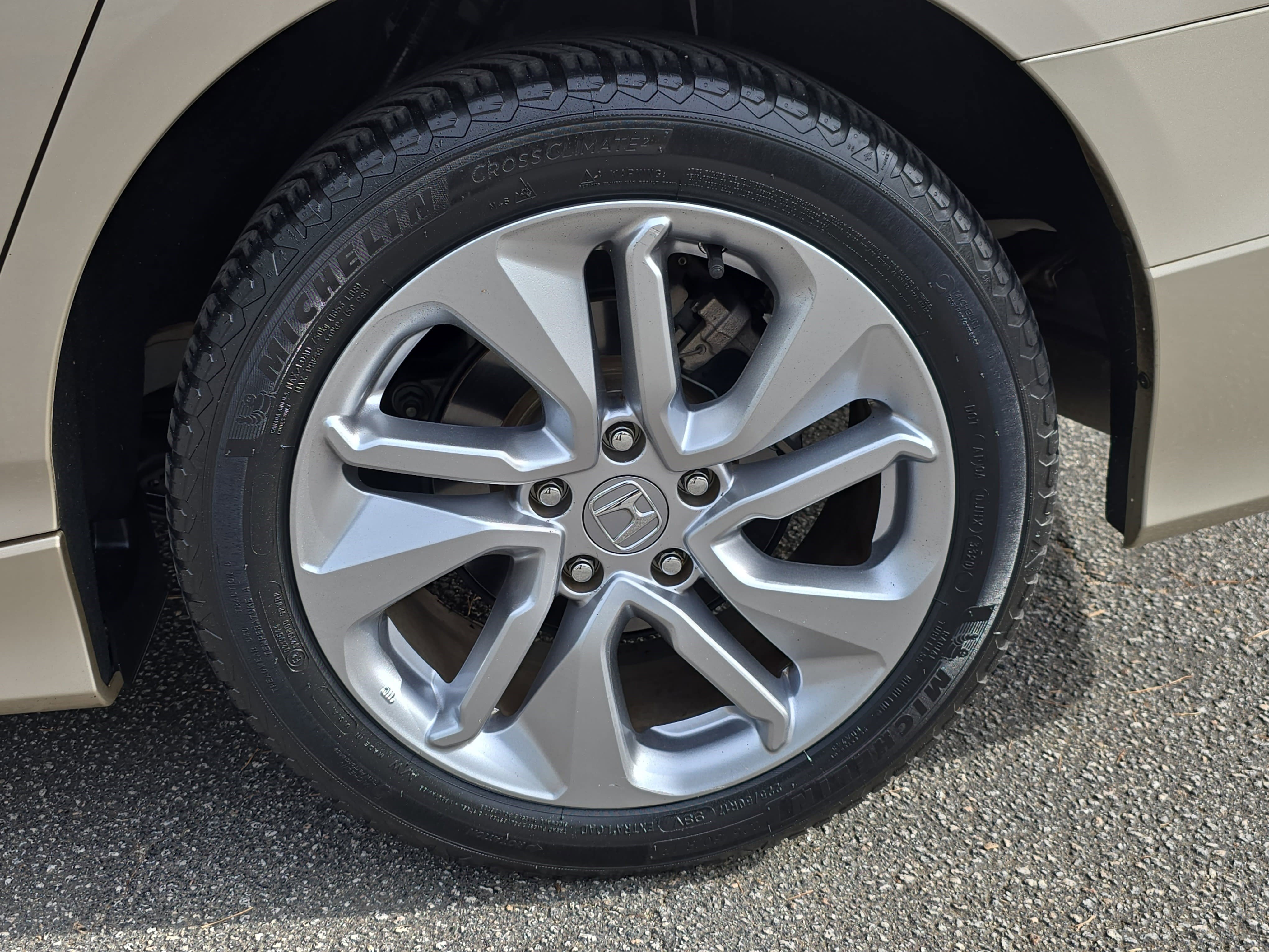 Used 2019 Honda Accord LX image 32