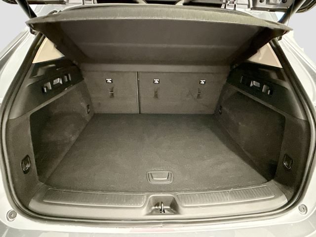 Used 2022 Buick Envision Essence w/ Technology Package I FWD image 25