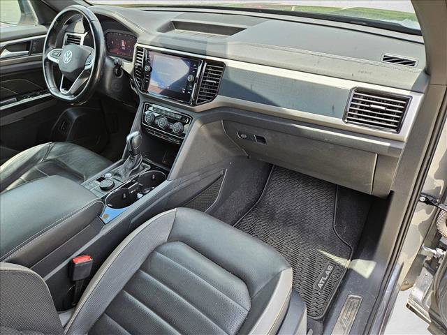 Used 2020 Volkswagen Atlas Cross Sport SEL Premium AWD/4WD image 21