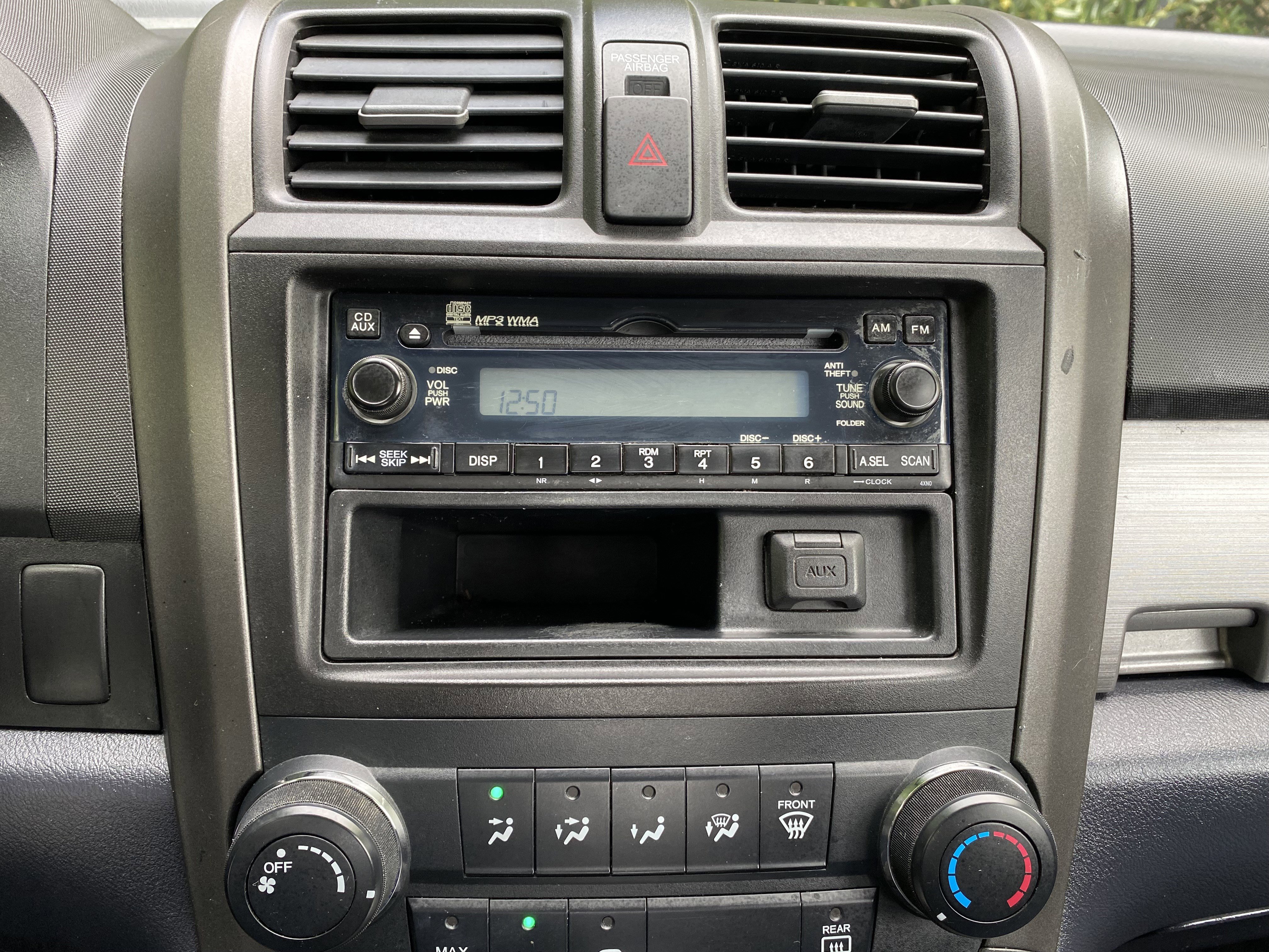 Used 2010 Honda CR-V LX image 25