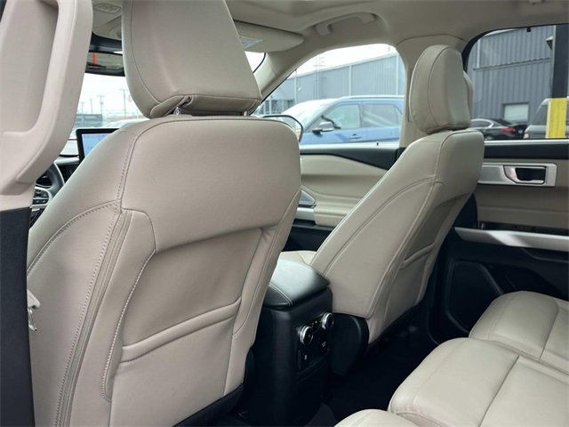 Certified 2023 Ford Explorer Limited w/ Limited Technology Package image 21
