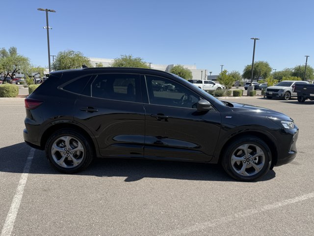 Used 2024 Ford Escape ST-Line AWD/4WD video 4
