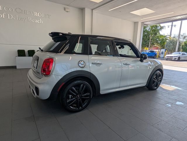 Used 2019 MINI Cooper S image 12