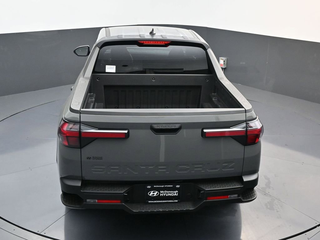 Used 2025 Hyundai Santa Cruz SE image 17
