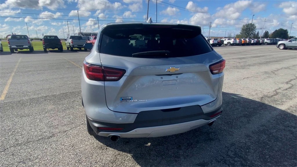 Certified 2025 Chevrolet Blazer LT image 7