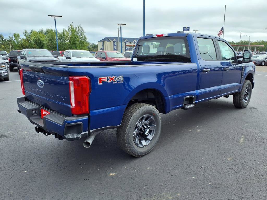 New 2026 Ford F250 XL image 3