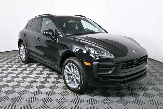 New 2026 Porsche Macan image 25