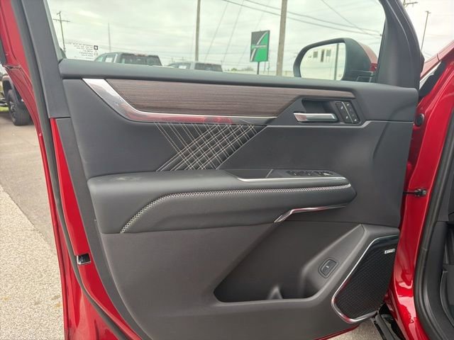 New 2026 GMC Acadia Denali w/ Super Cruise Package image 14