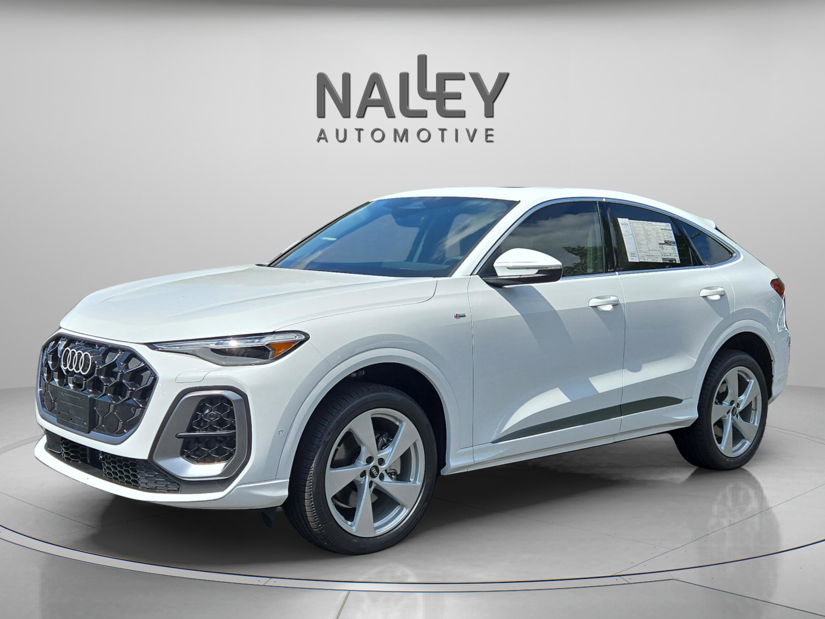 New 2025 Audi Q5 Premium Plus