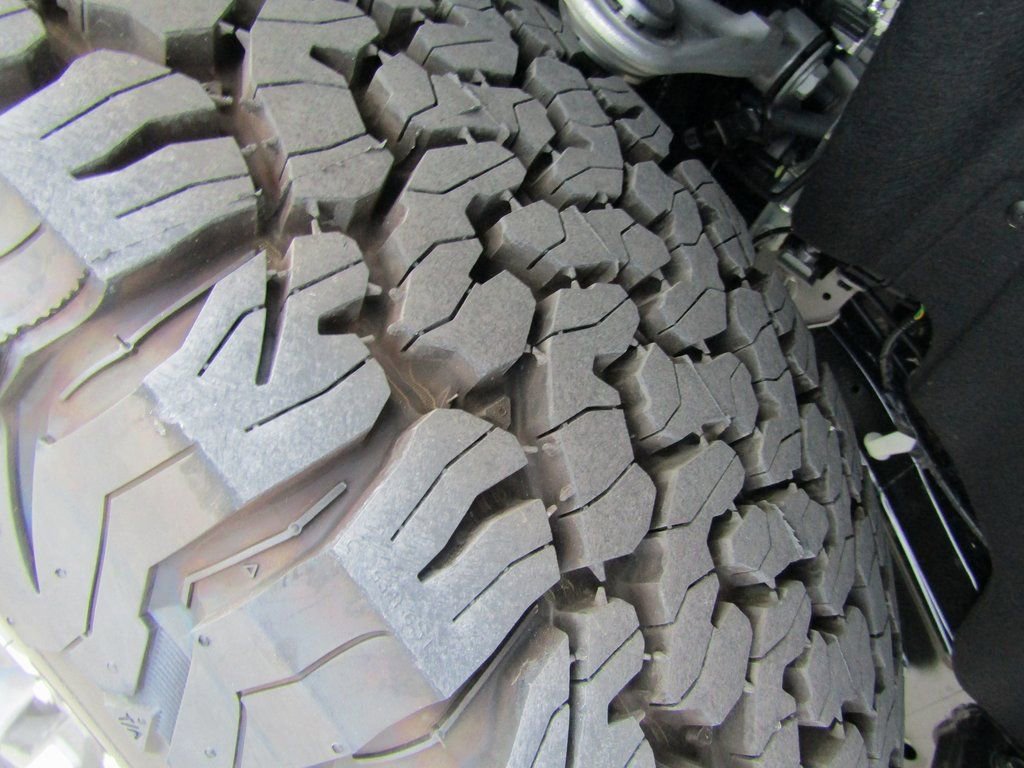 New 2025 Ford Bronco Badlands image 27