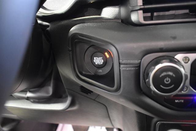 Used 2024 Jeep Wrangler High Altitude AWD/4WD image 17