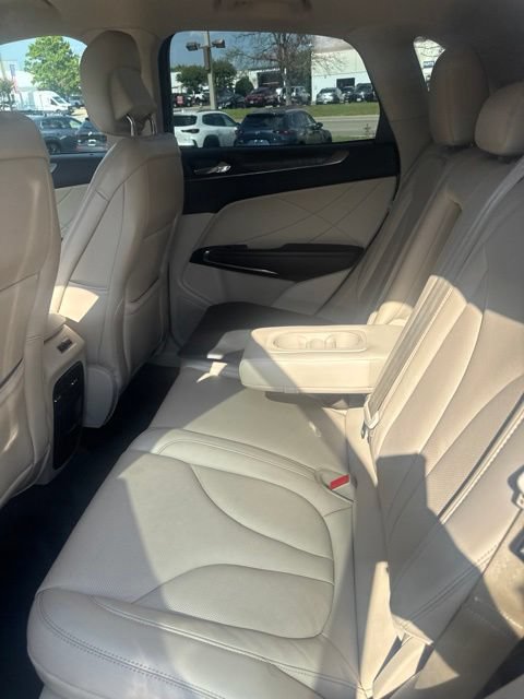 Used 2018 Lincoln MKC Reserve AWD/4WD image 13