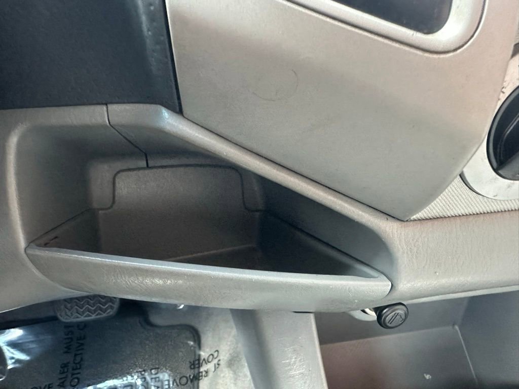 Used 2011 Toyota Tacoma PreRunner w/ TRD Off-Road Pkg RWD image 17