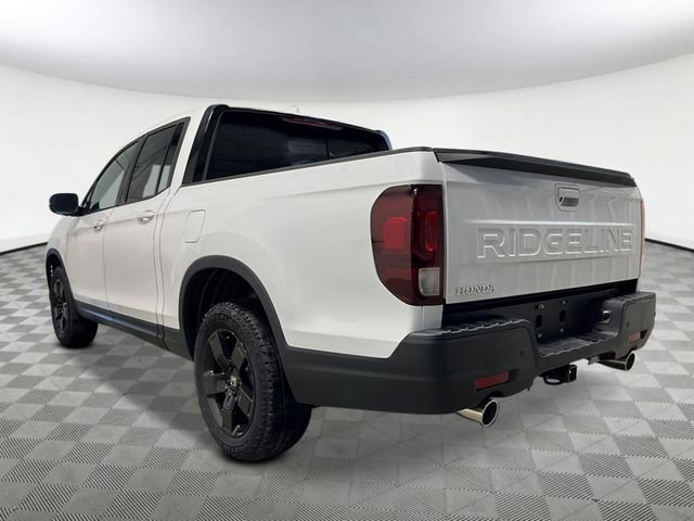 New 2026 Honda Ridgeline Black Edition image 3