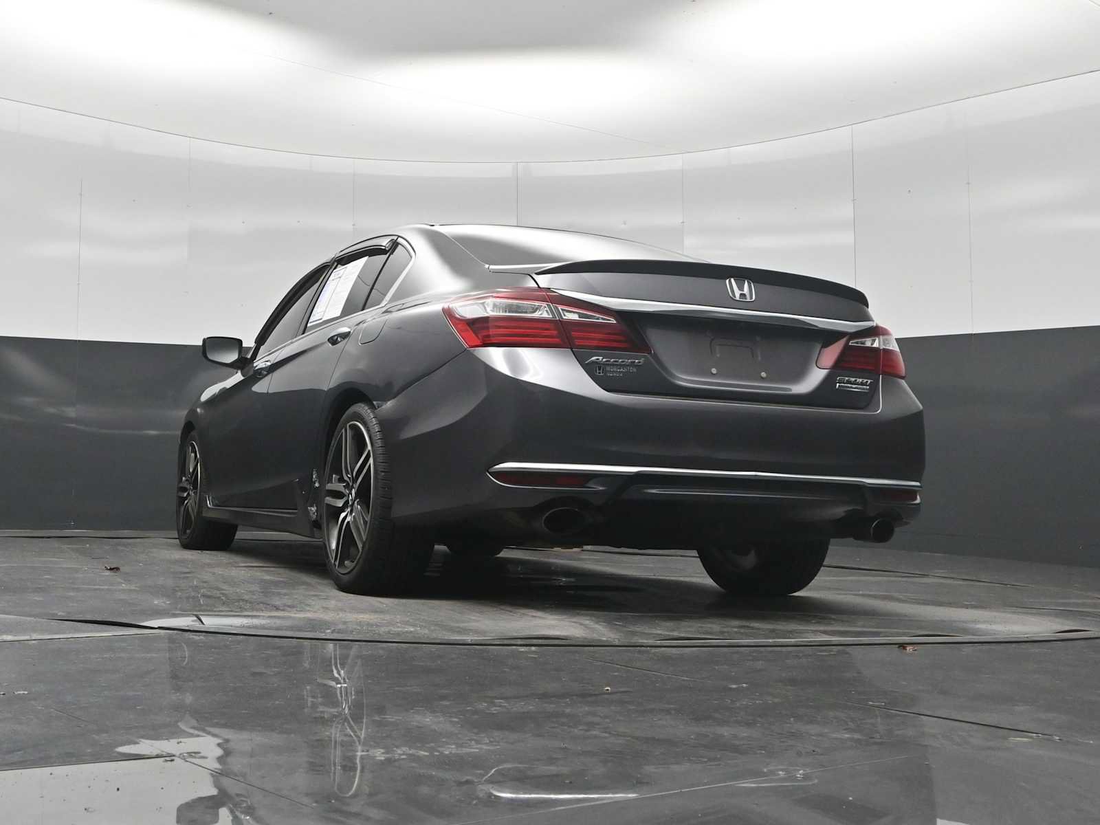 Used 2017 Honda Accord Sport Special Edition image 22