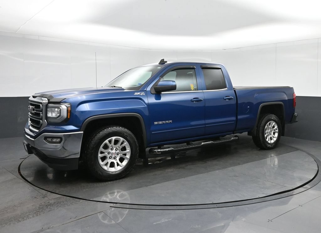 Used 2018 GMC Sierra 1500 SLE w/ SLE Value Package AWD/4WD image 3