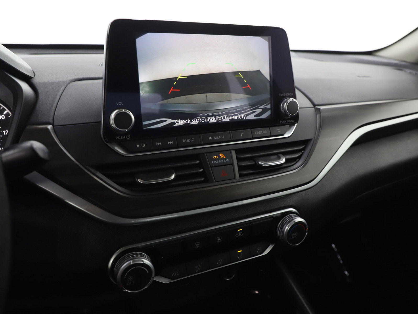 Used 2024 Nissan Altima 2.5 SV image 21