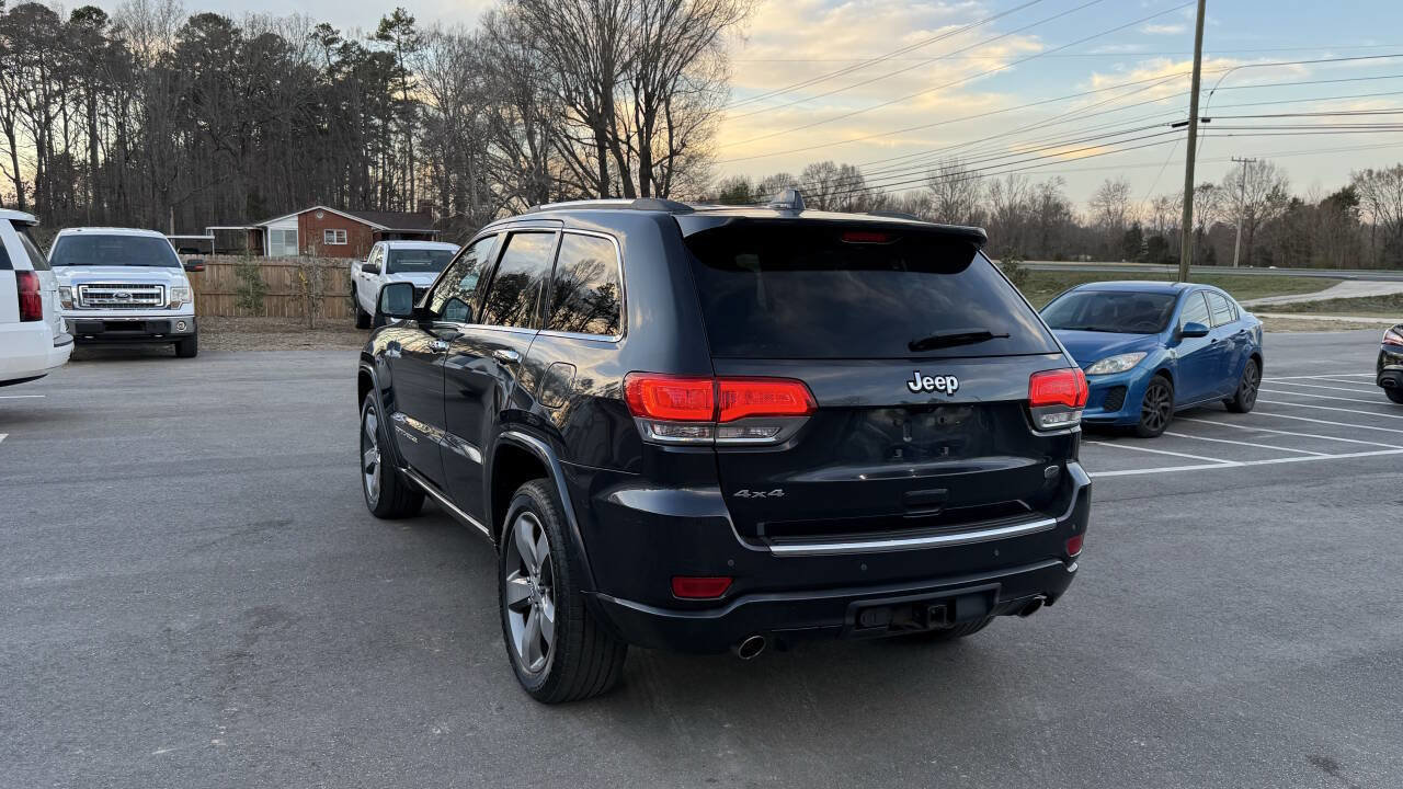 Used 2015 Jeep Grand Cherokee Overland AWD/4WD image 5