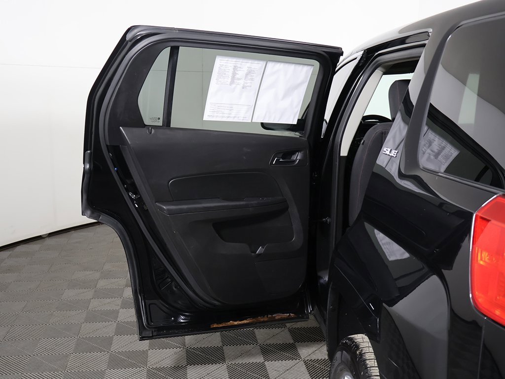 Used 2017 GMC Terrain SLE image 16