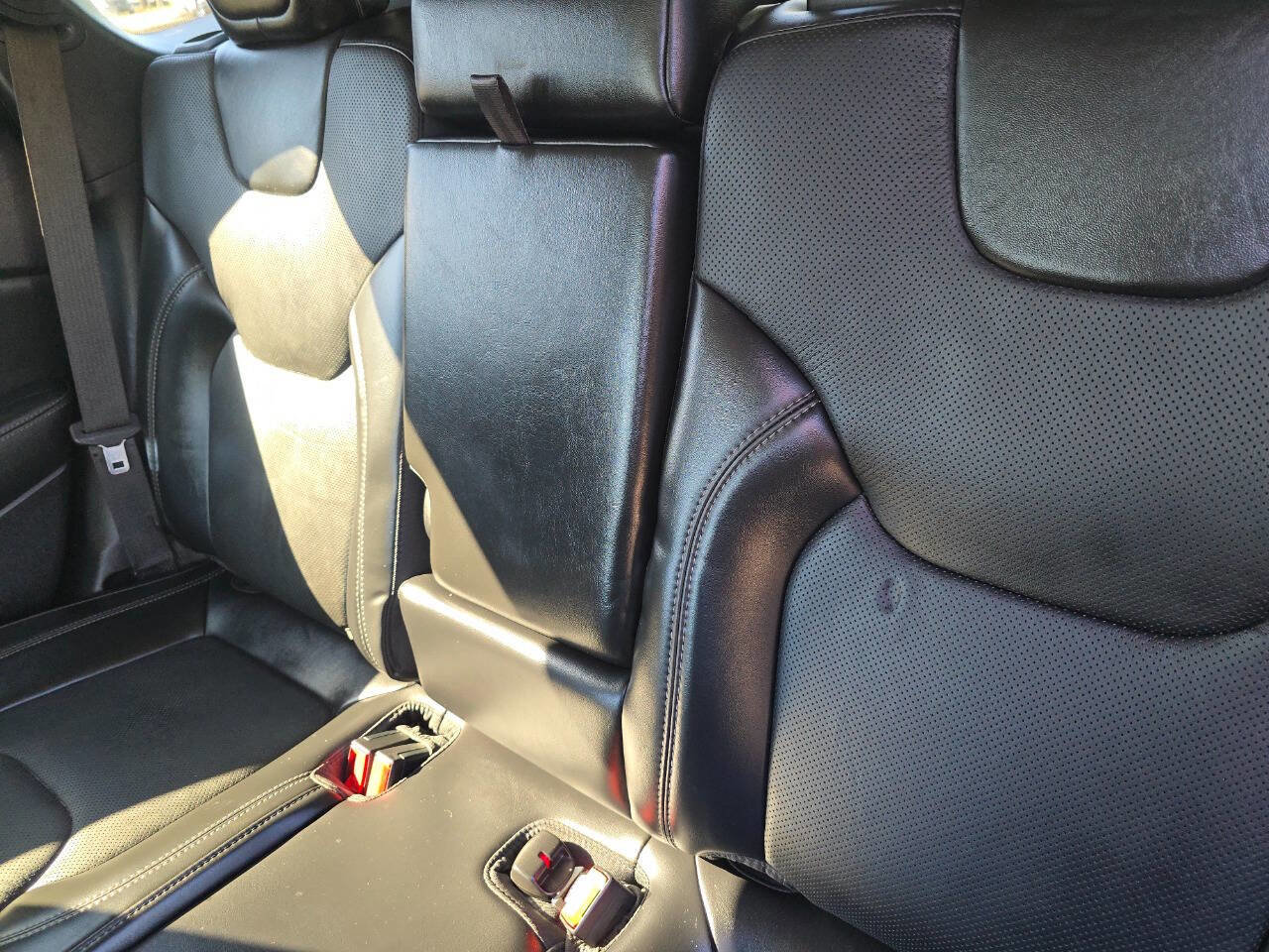 Used 2021 Jeep Cherokee Latitude Lux image 17