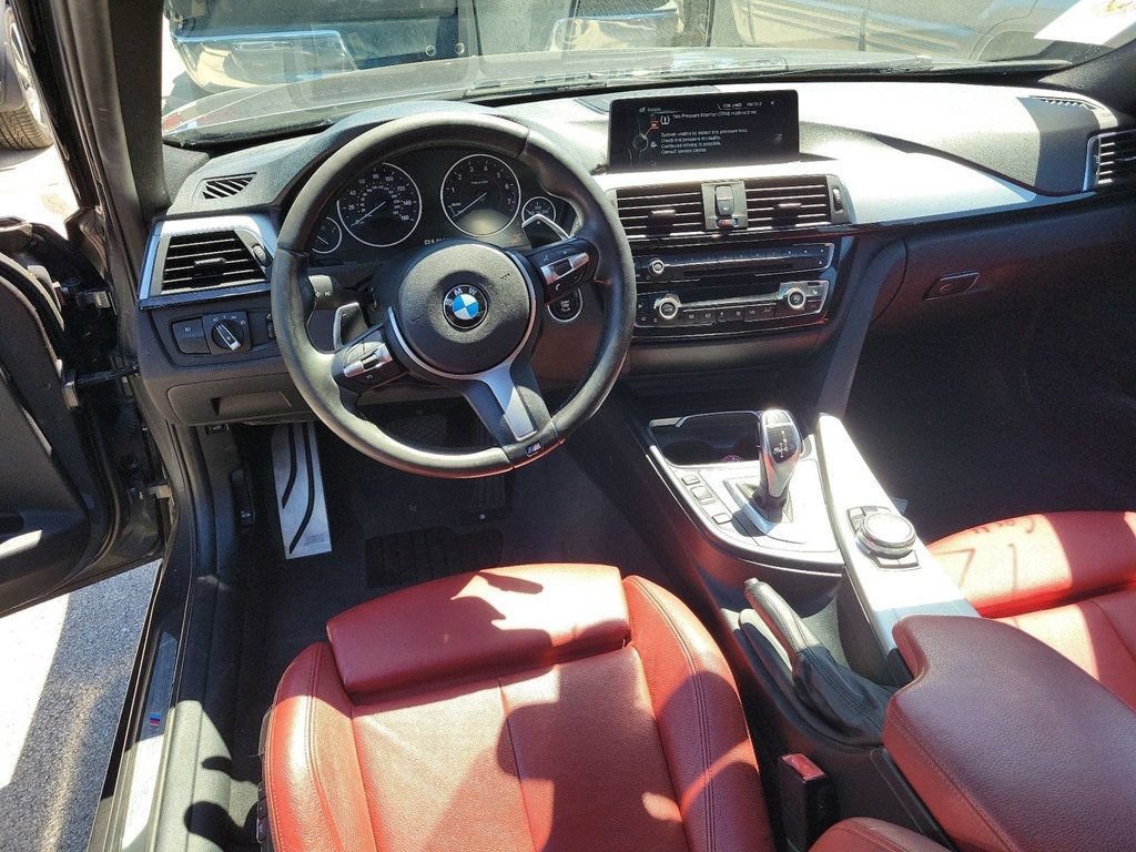 Used 2016 BMW 340i xDrive Sedan AWD/4WD image 4