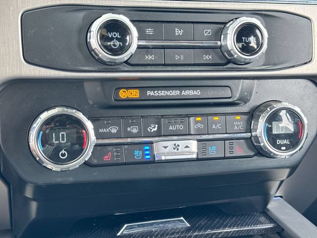 Used 2022 Ford F250 Platinum w/ Tremor Off-Road Package AWD/4WD image 19