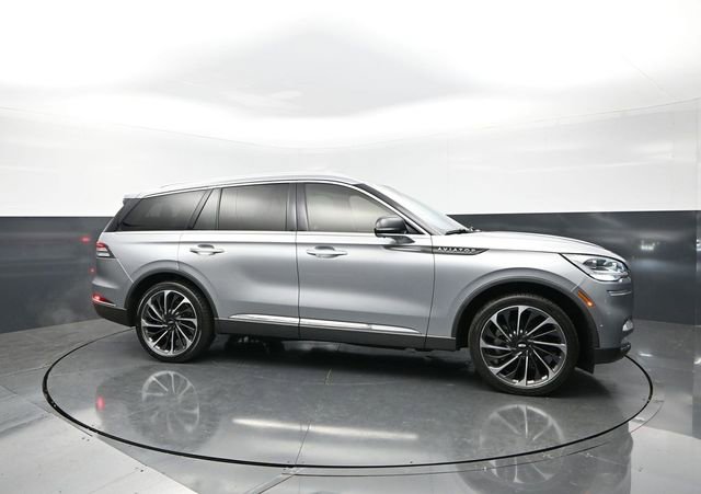 Used 2021 Lincoln Aviator Reserve w/ Equipment Group 202A AWD/4WD image 6