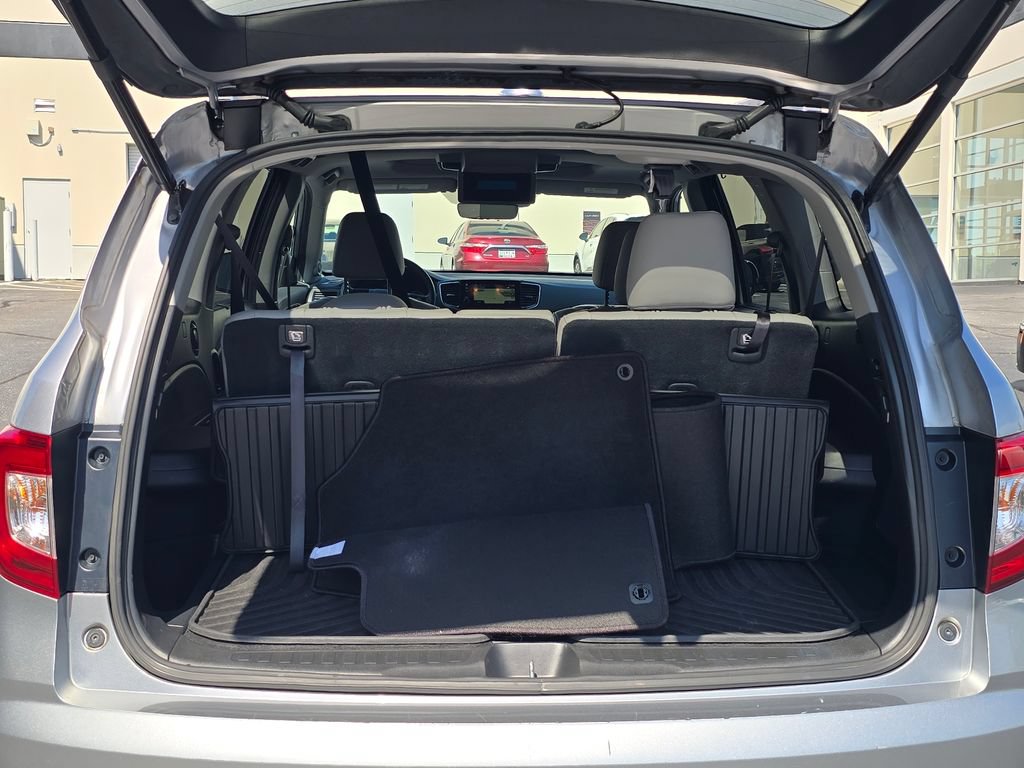 Used 2019 Honda Pilot Touring image 18