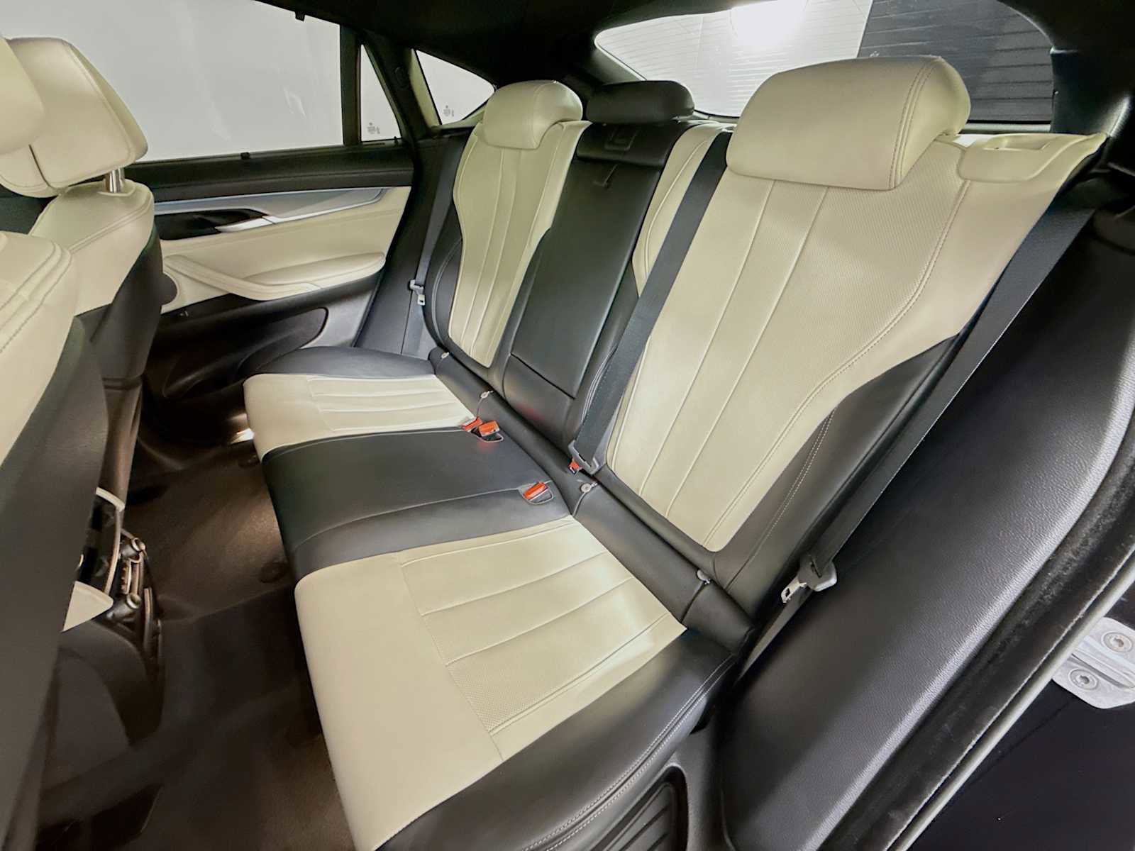 Used 2018 BMW X6 xDrive35i AWD/4WD image 23
