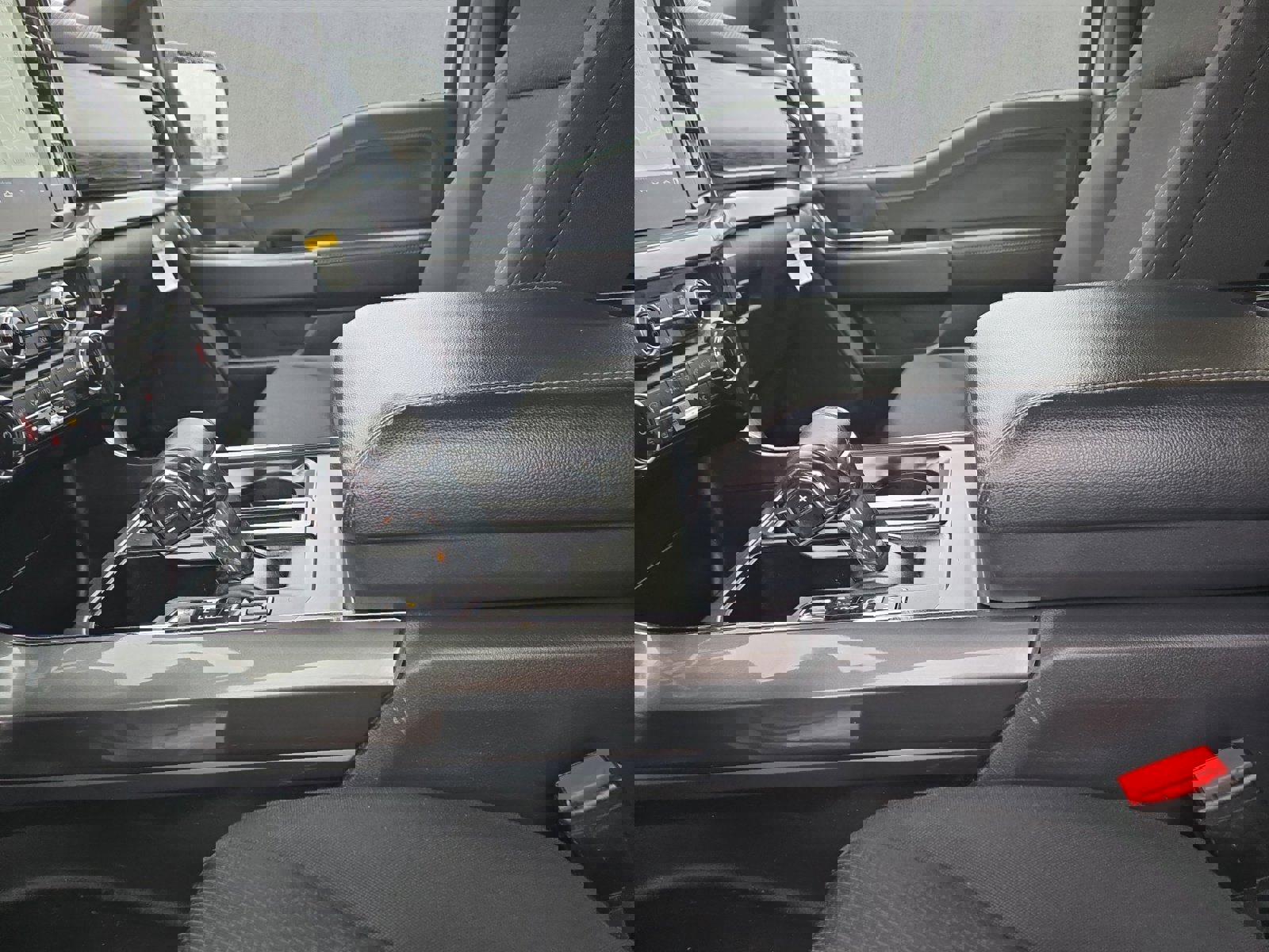 Certified 2023 Ford F150 XLT w/ Equipment Group 302A High image 22