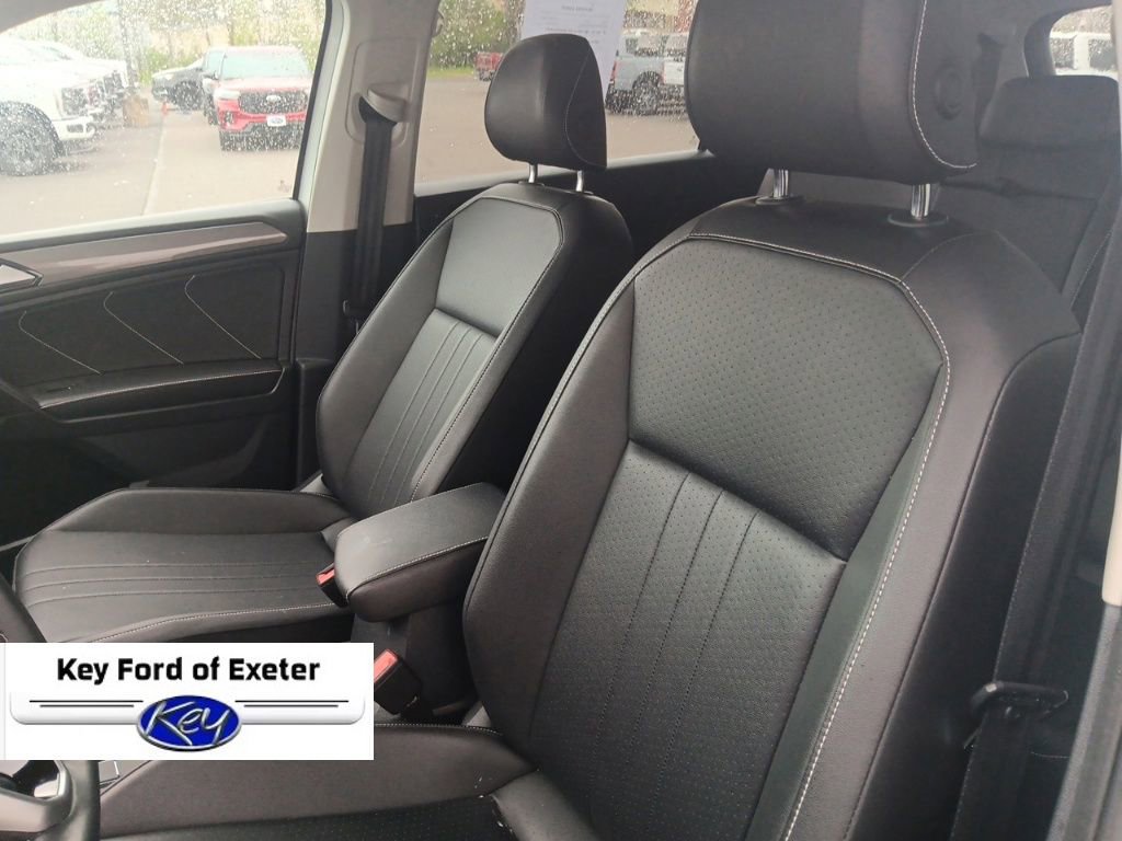Used 2022 Volkswagen Tiguan SE FWD image 19