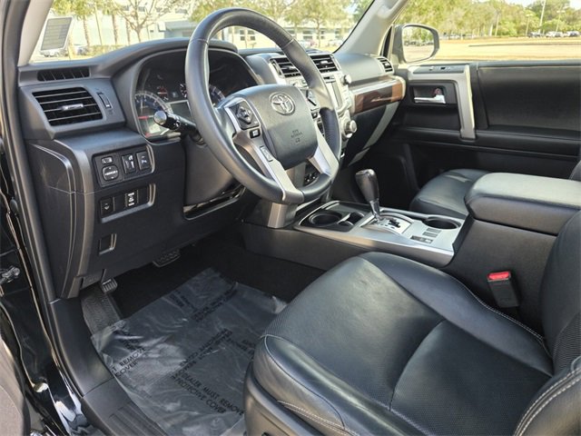Used 2014 Toyota 4Runner Limited image 24
