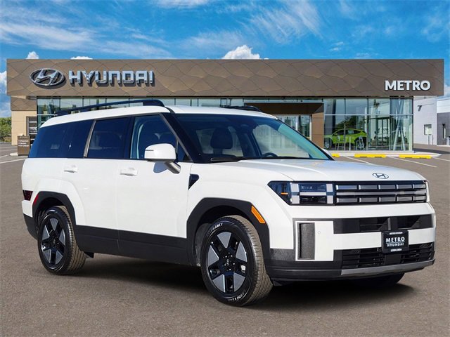 Used 2025 Hyundai Santa Fe SEL image 1