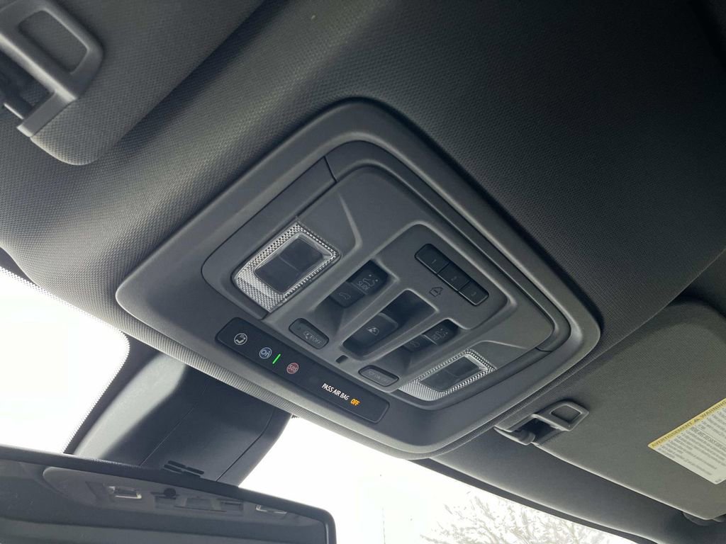 Used 2021 GMC Sierra 1500 Denali w/ Driver Alert Package II image 31