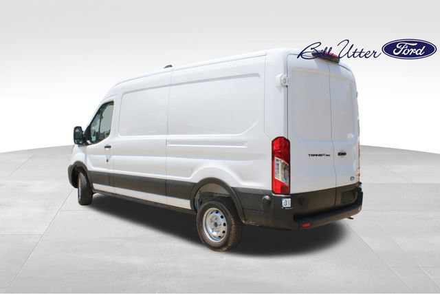 New 2026 Ford Transit 250 148 Medium Roof w/ Load Area Protection Package RWD image 4