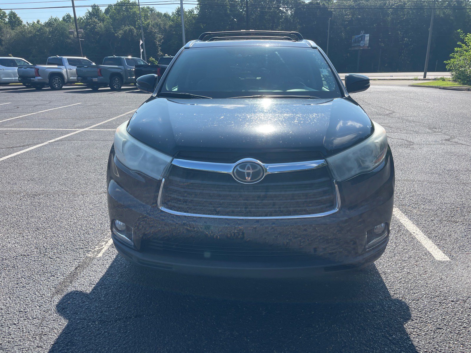 Used 2014 Toyota Highlander Limited Platinum FWD image 2