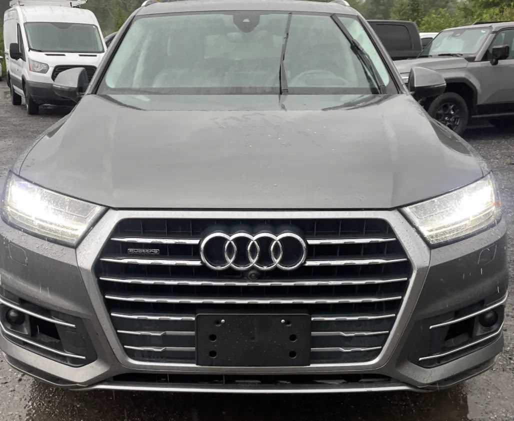 Used 2018 Audi Q7 3.0T Prestige w/ Prestige Package AWD/4WD image 4