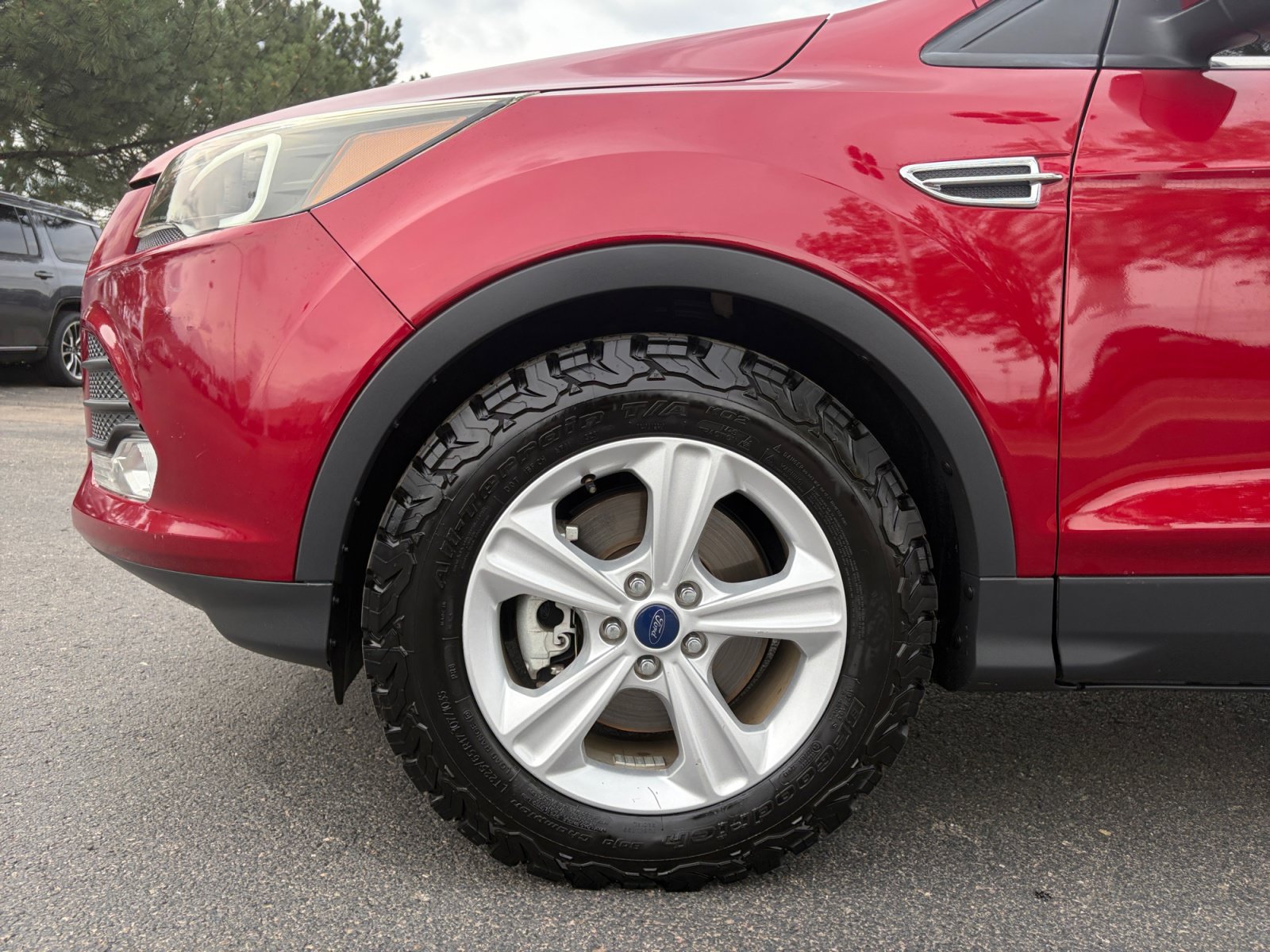 Used 2015 Ford Escape SE AWD/4WD image 10