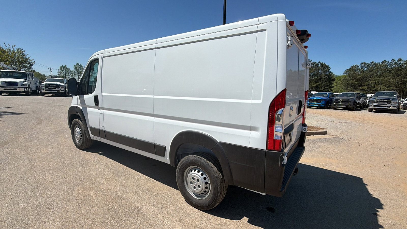 New 2026 RAM ProMaster 1500 w/ Convenience Group FWD image 10