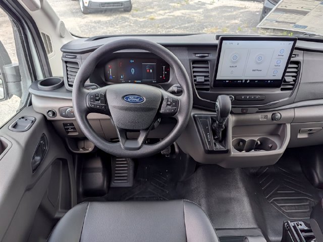 New 2027 Ford Transit 150 148 Medium Roof w/ Load Area Protection Package RWD image 19