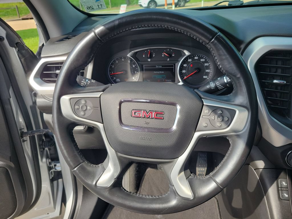 Used 2018 GMC Acadia SLT FWD image 17