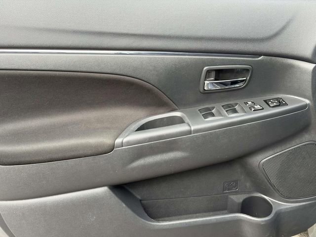 Used 2024 Mitsubishi Outlander Sport ES image 12