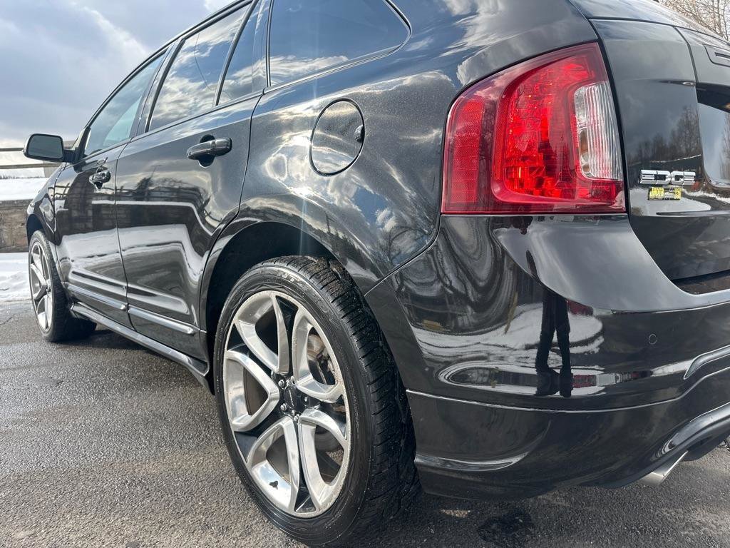 Used 2013 Ford Edge Sport w/ Driver Entry Pkg image 20