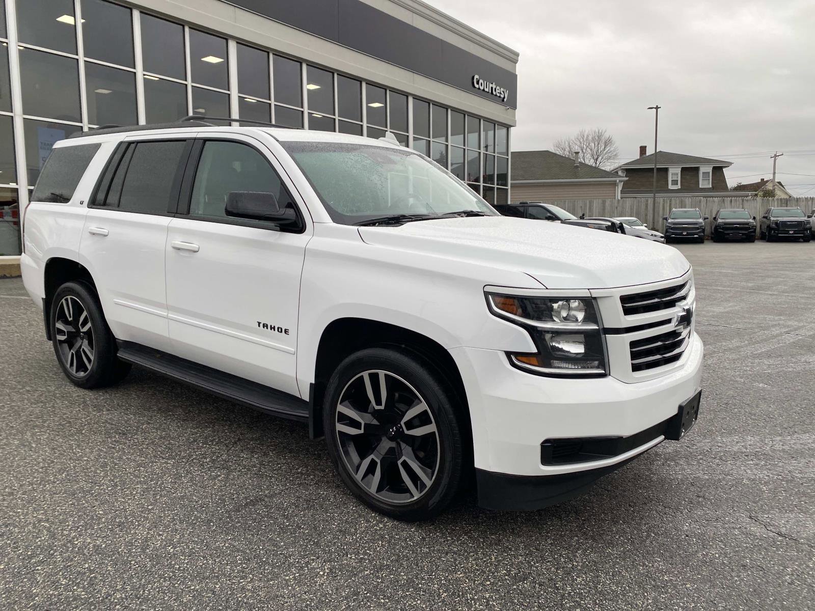 Used 2018 Chevrolet Tahoe LT w/ RST Edition image 8