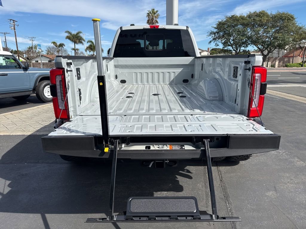Used 2026 Ford F450 Platinum image 17